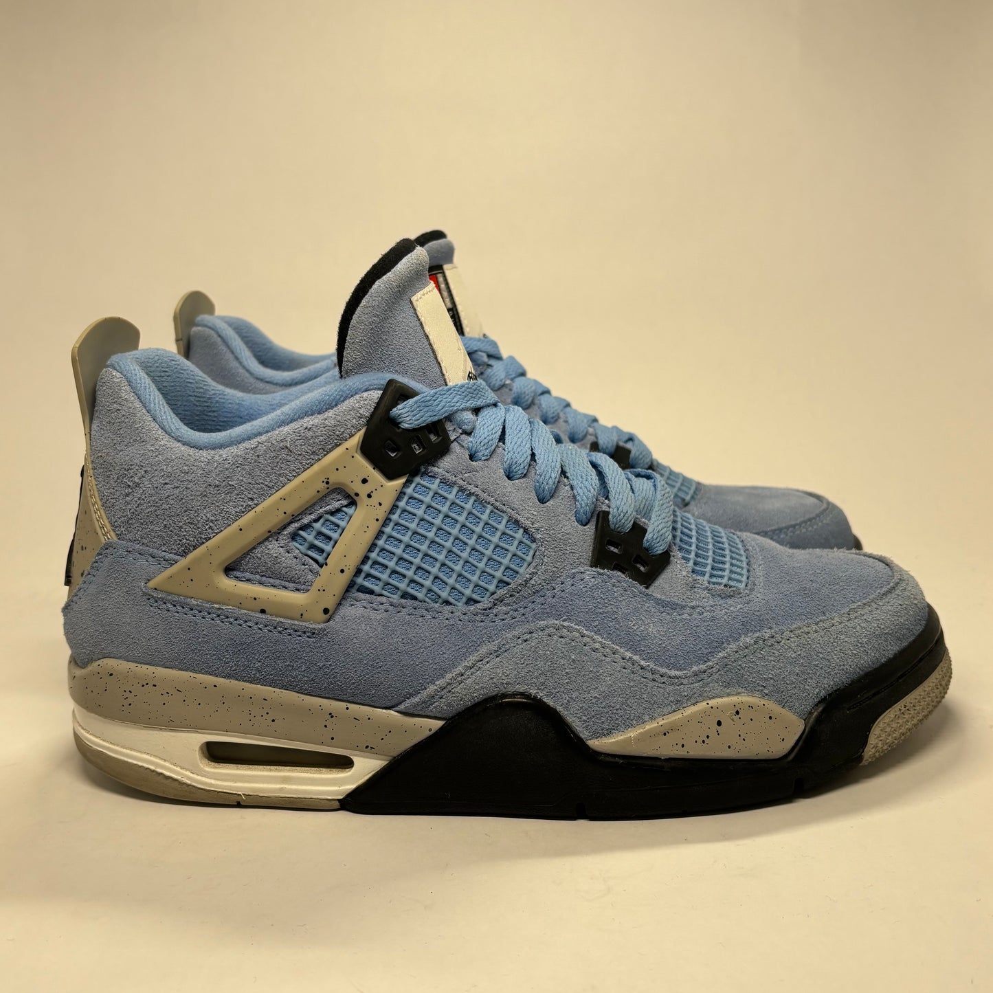 Jordan 4 Uni Blue Used