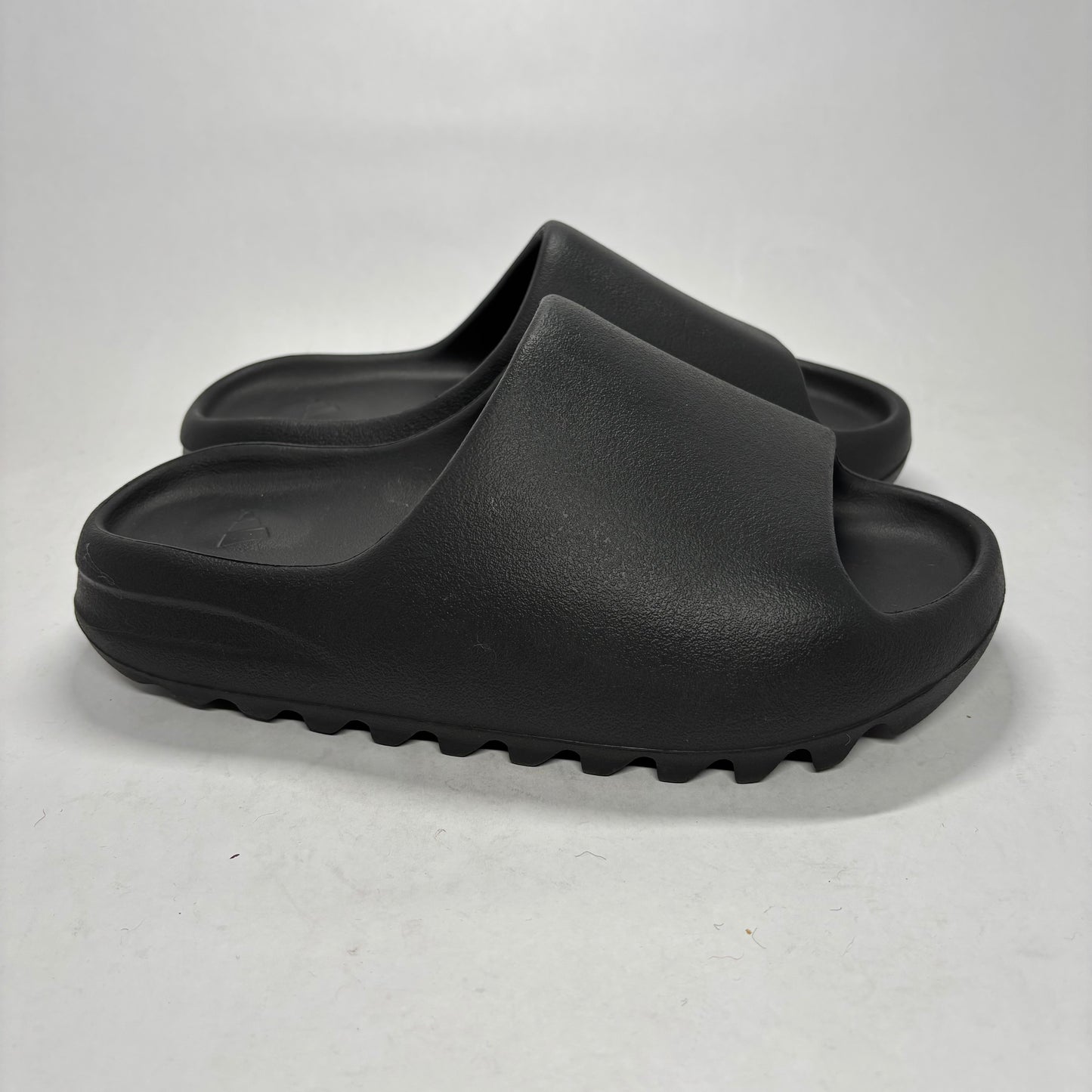 Yeezy Slide Onyx Used No Box