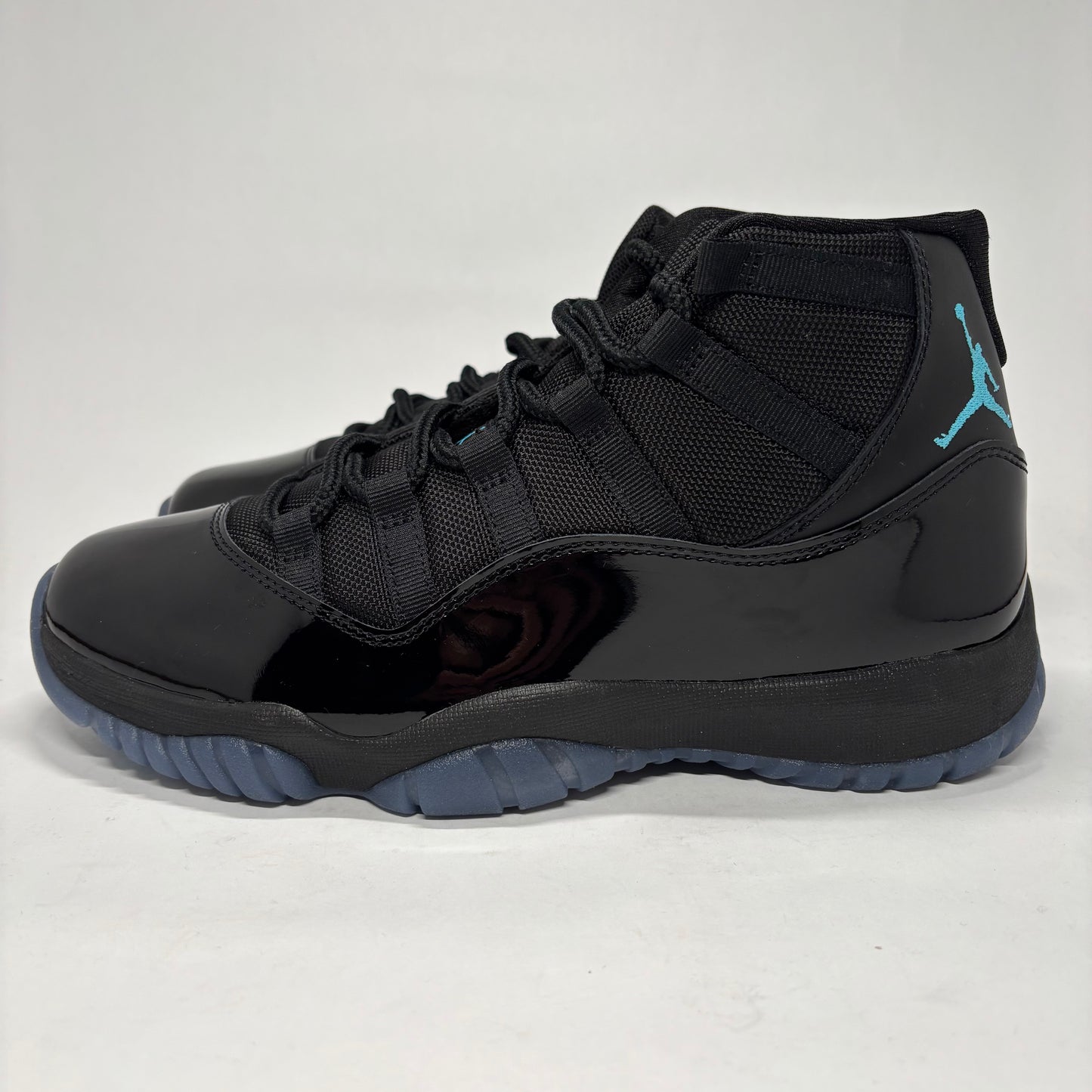 Jordan 11 Gamma Used