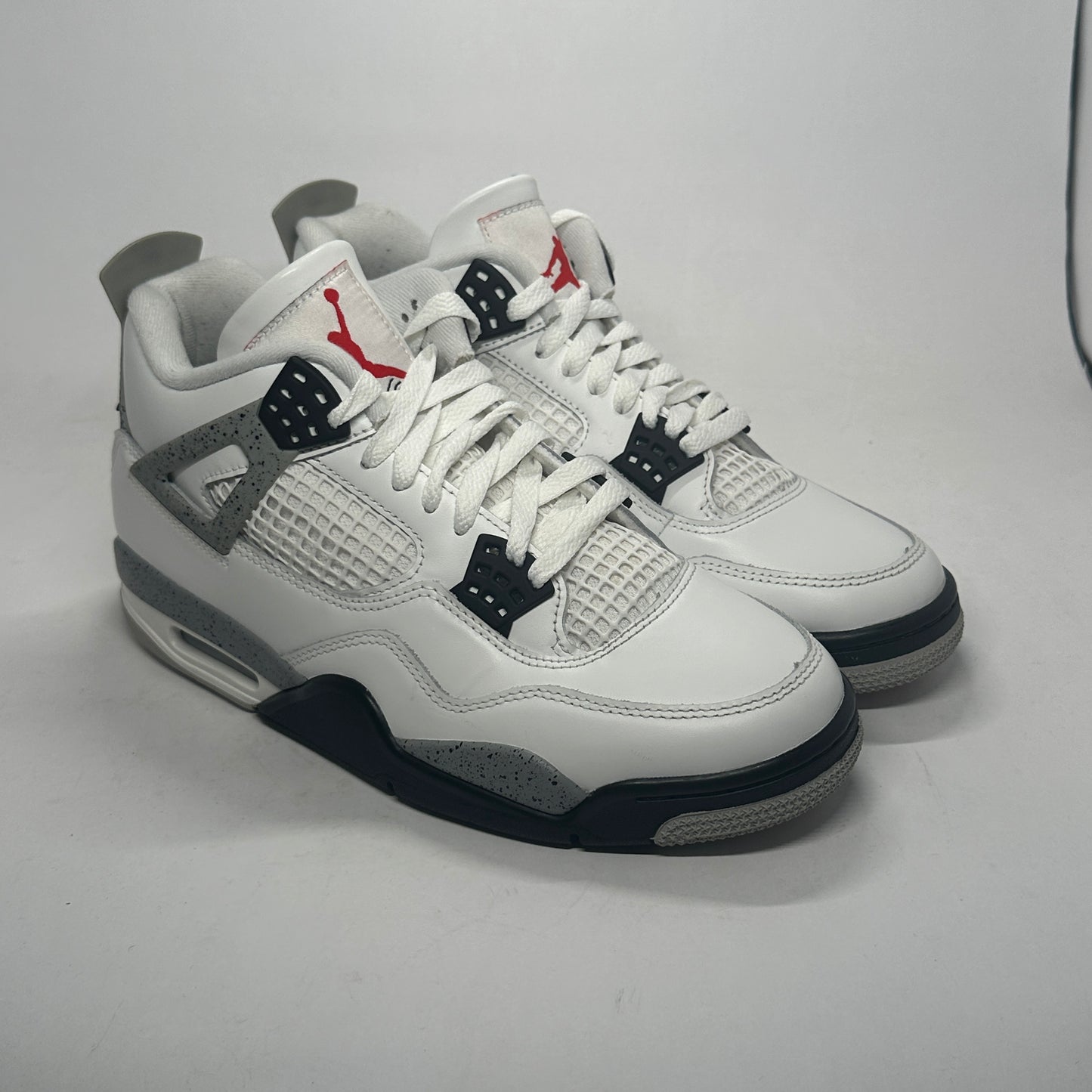 Jordan 4  White Cement  Used