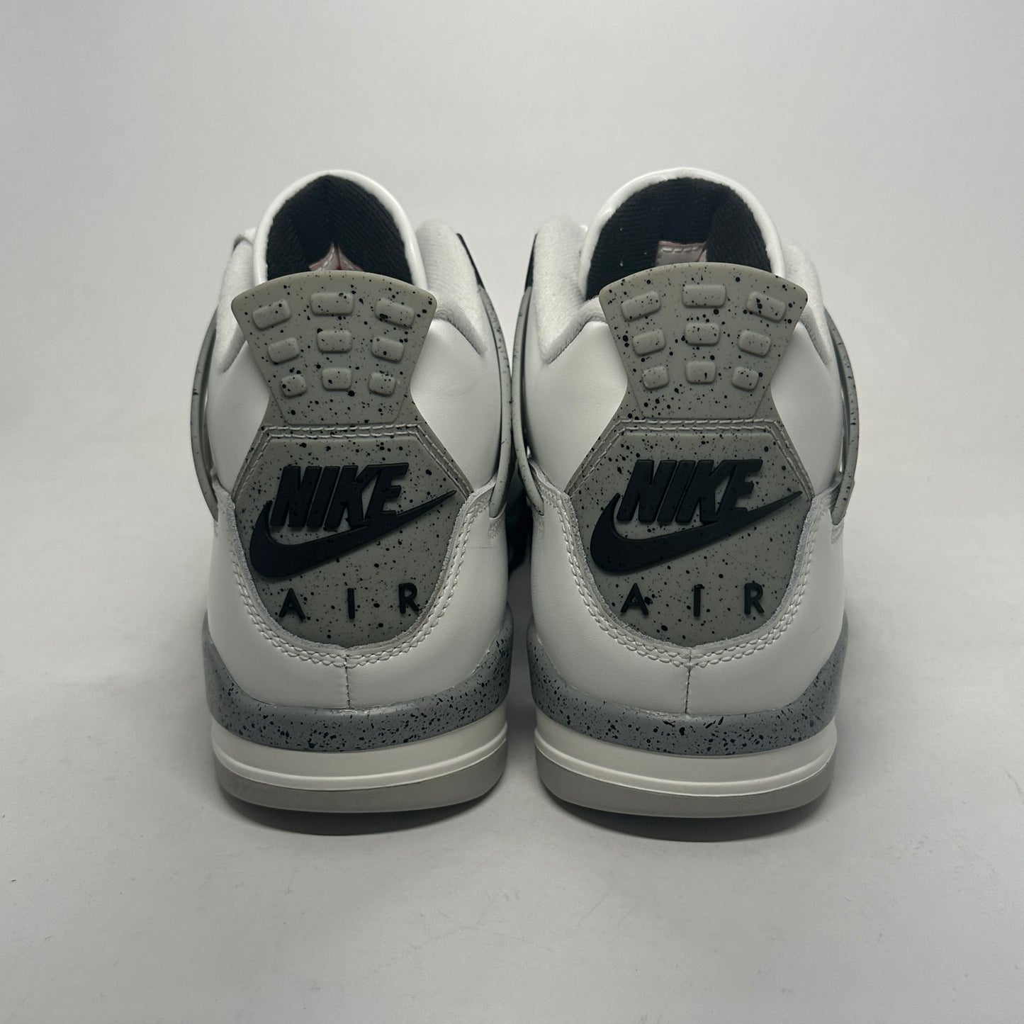 Jordan 4  White Cement  Used
