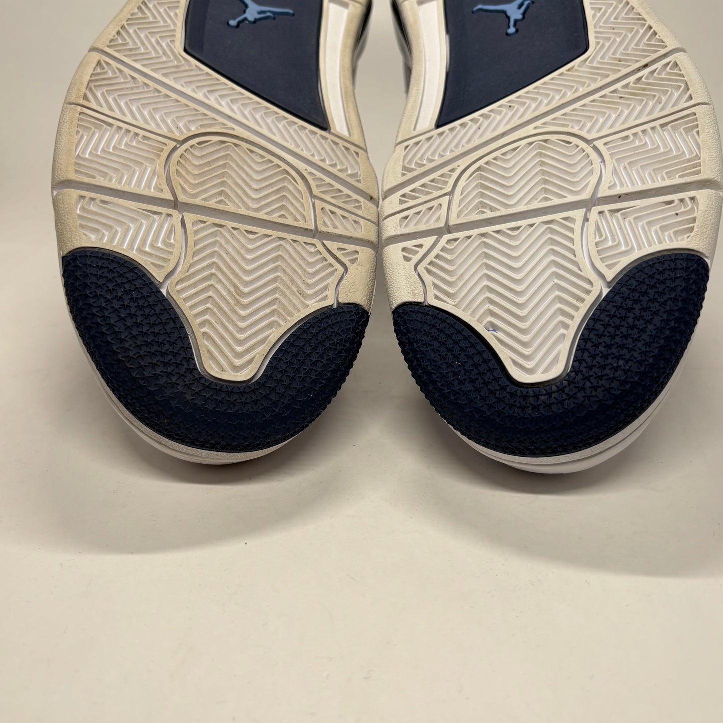 AJ4 Columbia sz 11.5