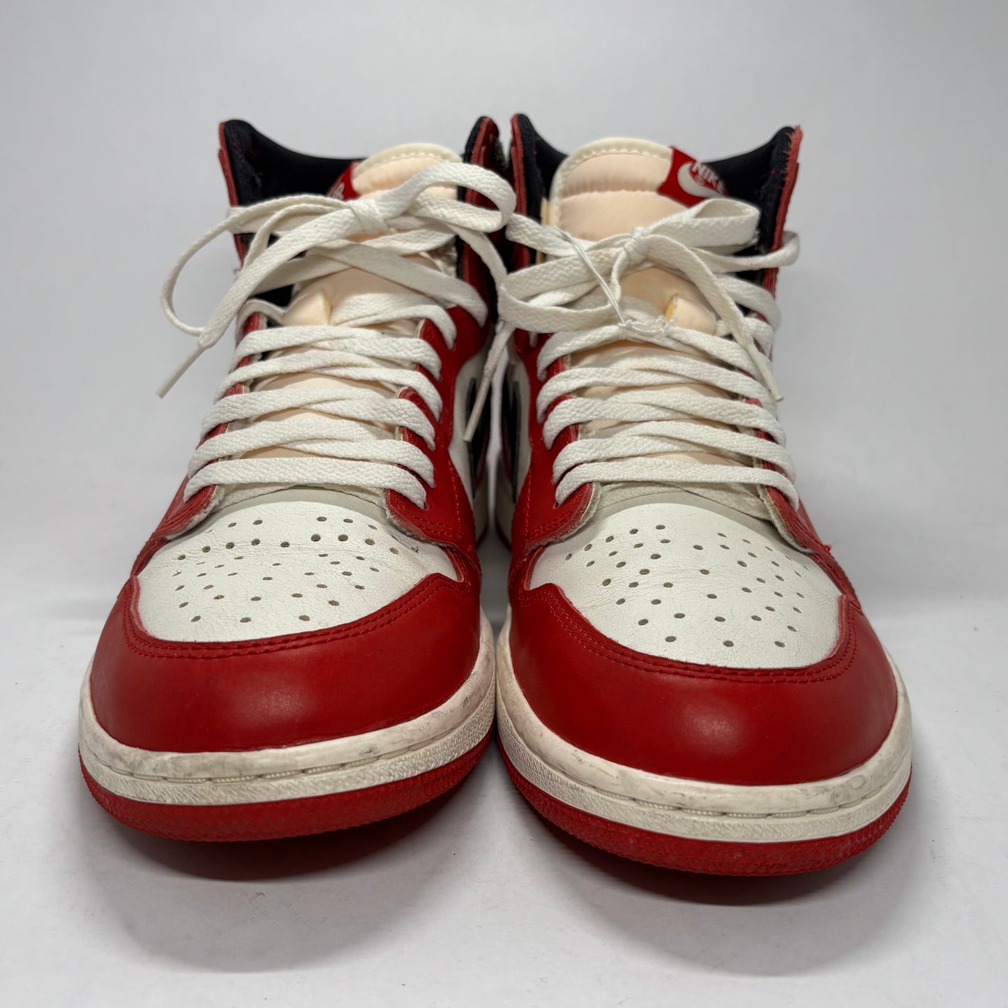 Jordan 1 Chicago Lost and Found Used