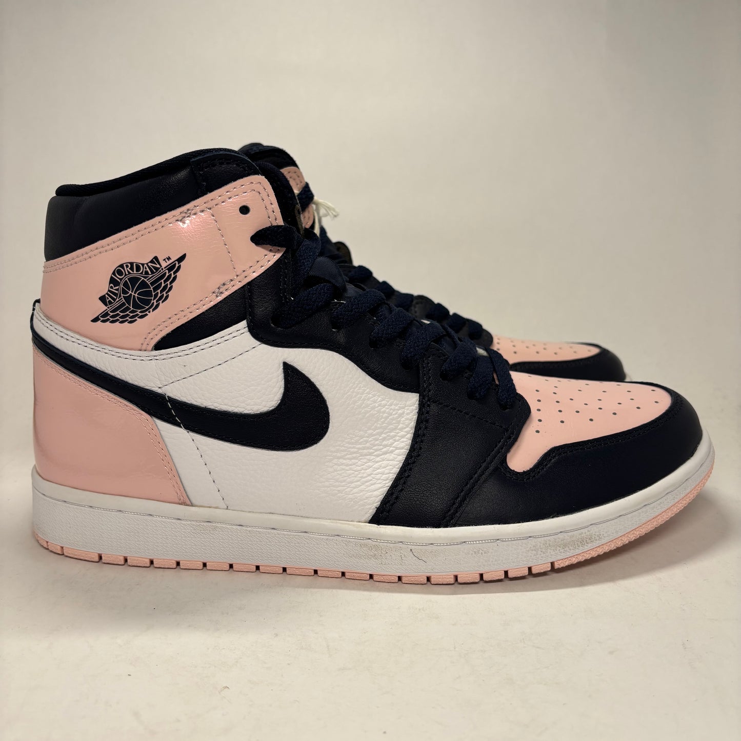AJ1 Atmosphere (bubble gum) Sz 10.5M