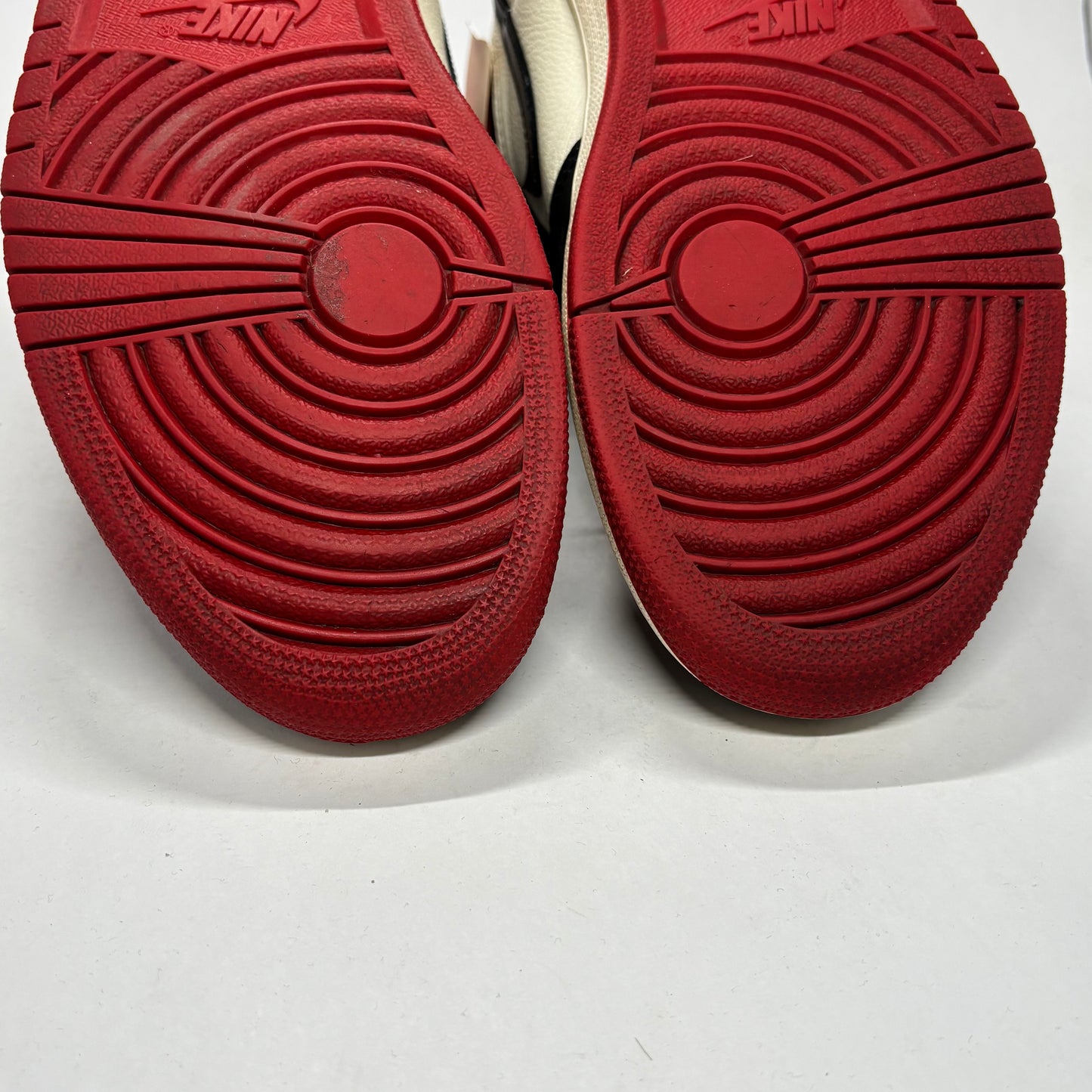 Jordan 1  Bred Toe  Used