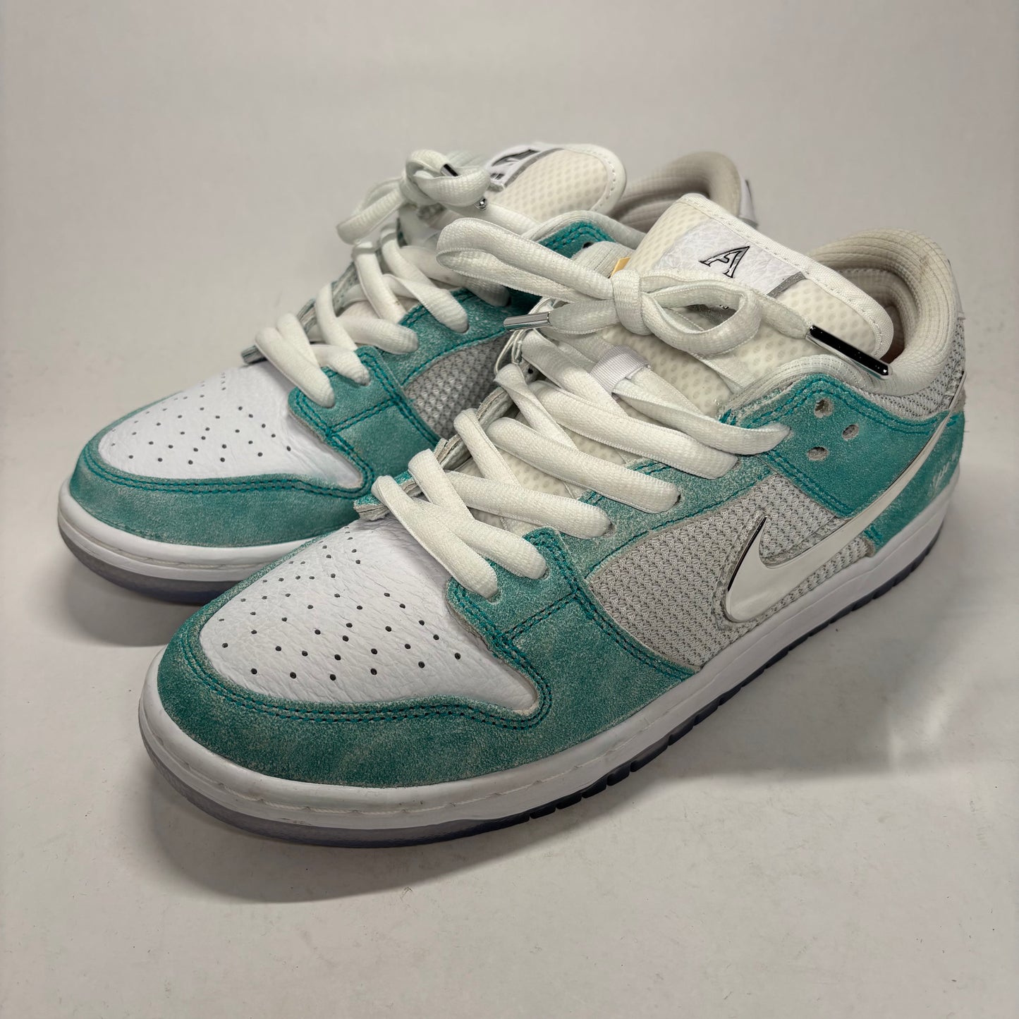 Nike SB April Skateboards