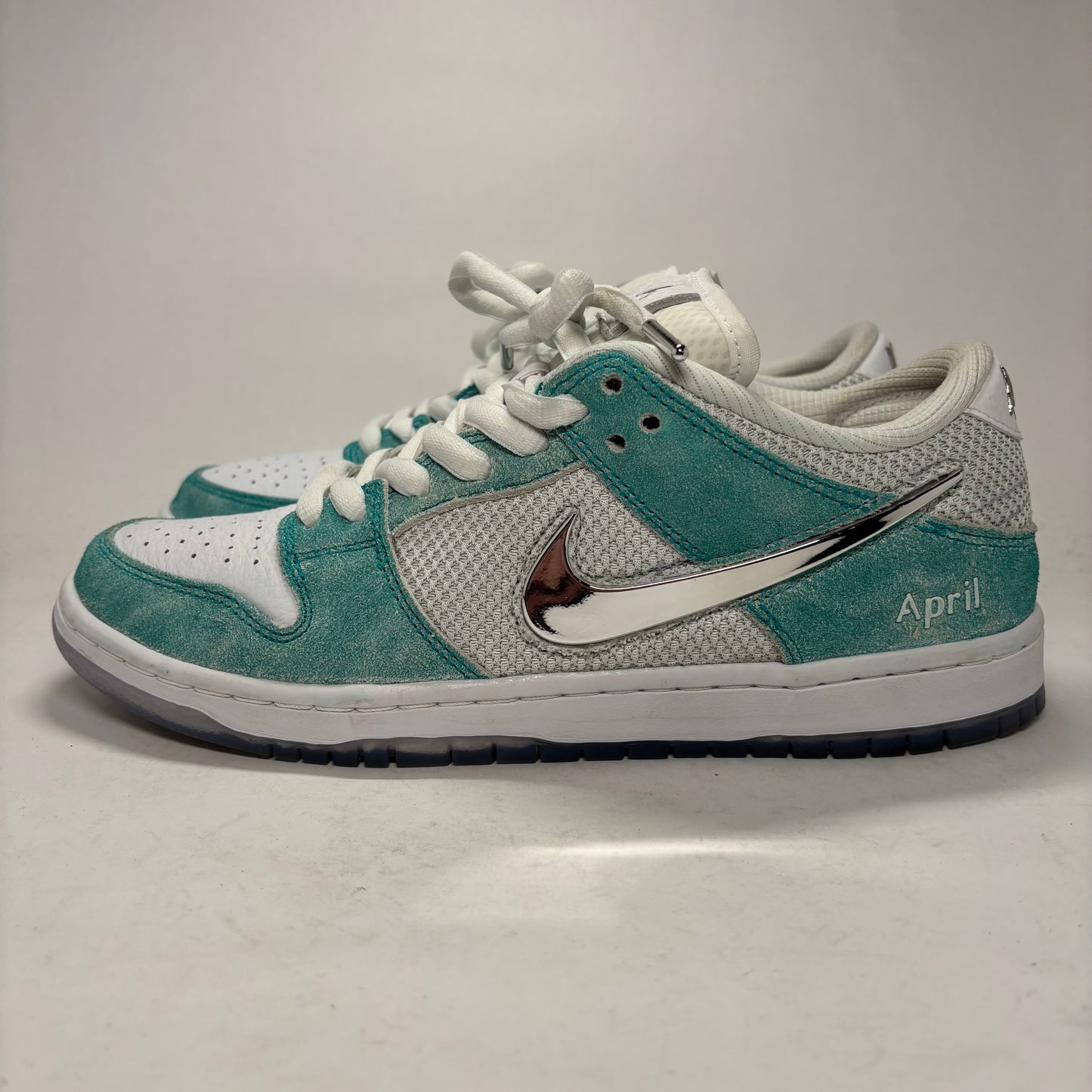 Nike SB April Skateboards
