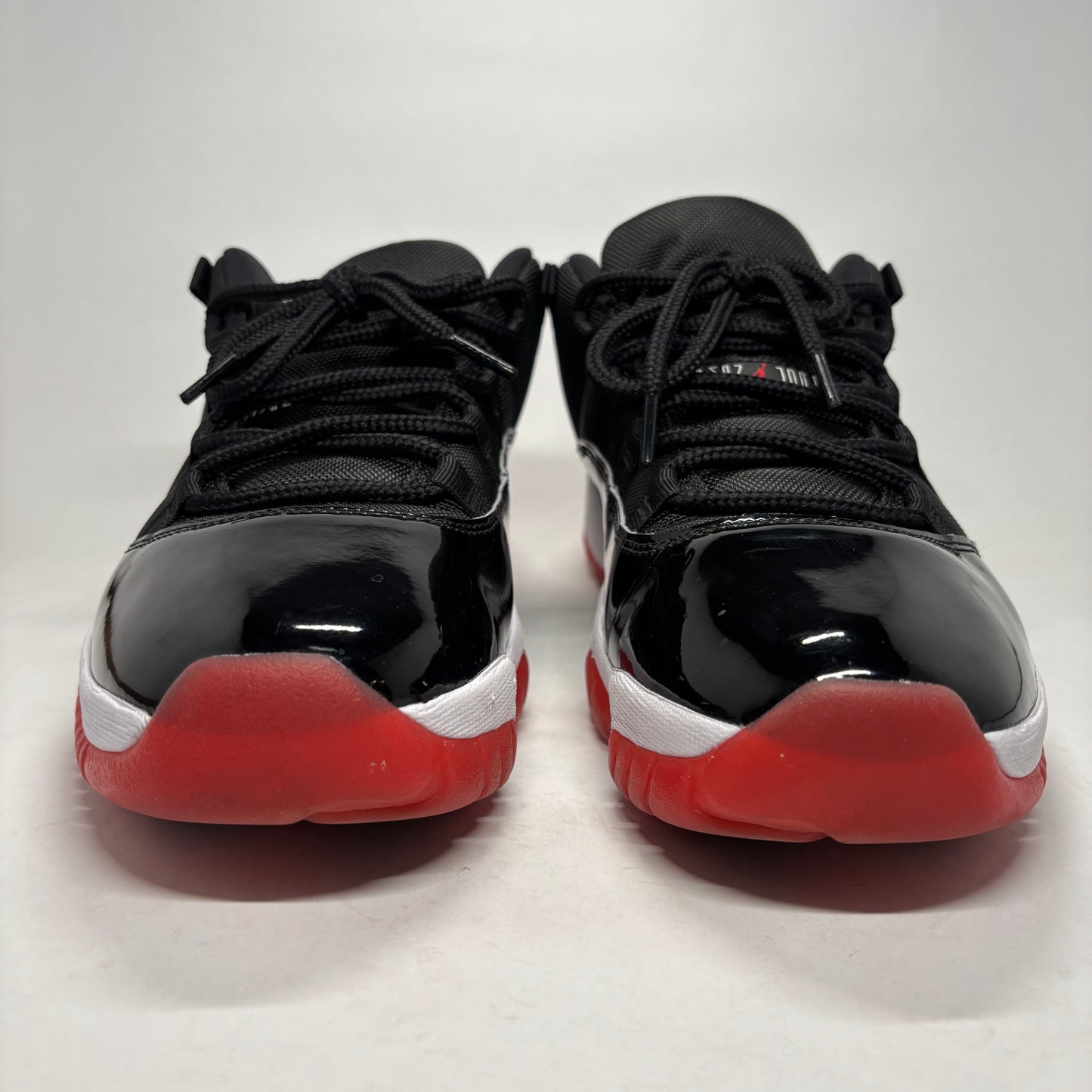 Jordan 11 Low Bred Used