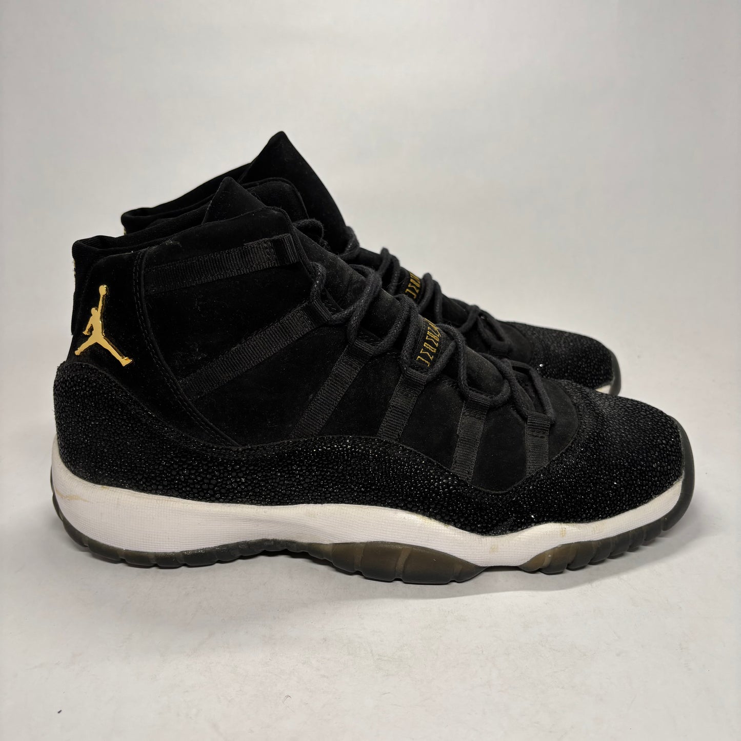 AJ11 Stingray  Used No Box