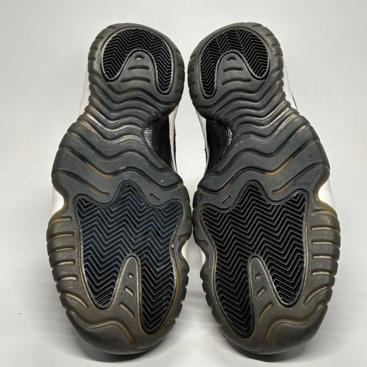 AJ11 Stingray  Used No Box