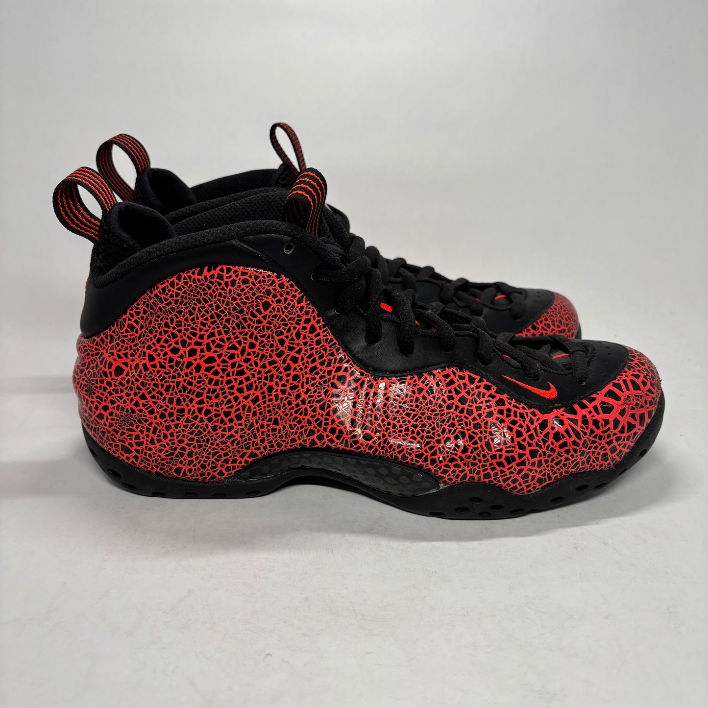 Nike Foamposite Cracked Lava Used No Box