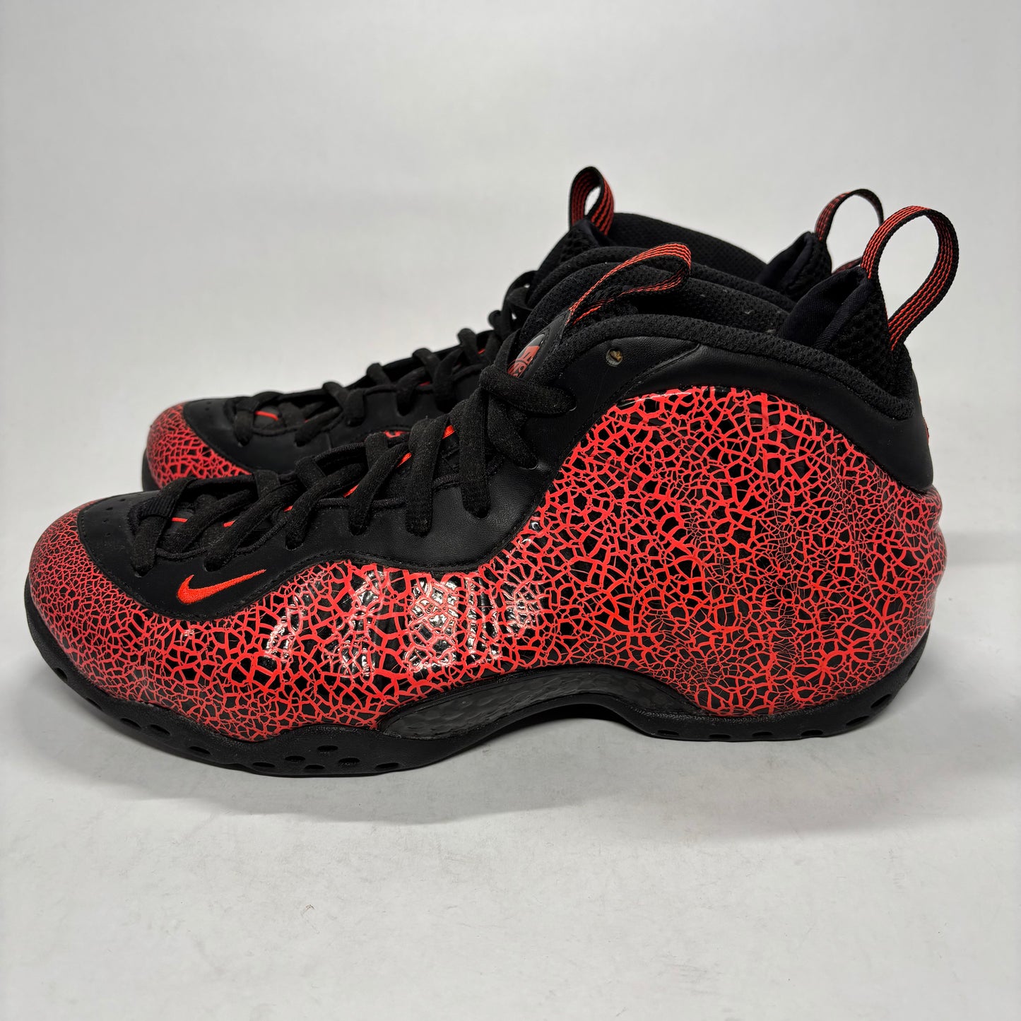 Nike Foamposite Cracked Lava Used No Box