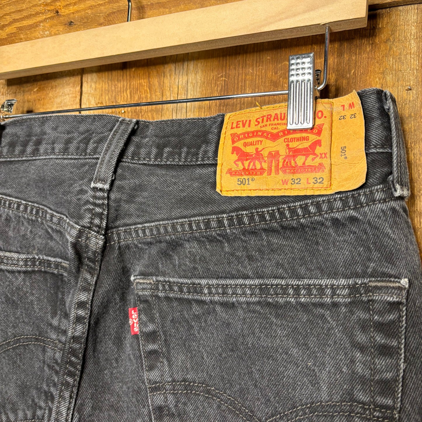 y2k Levis 501 Black 32 x 32