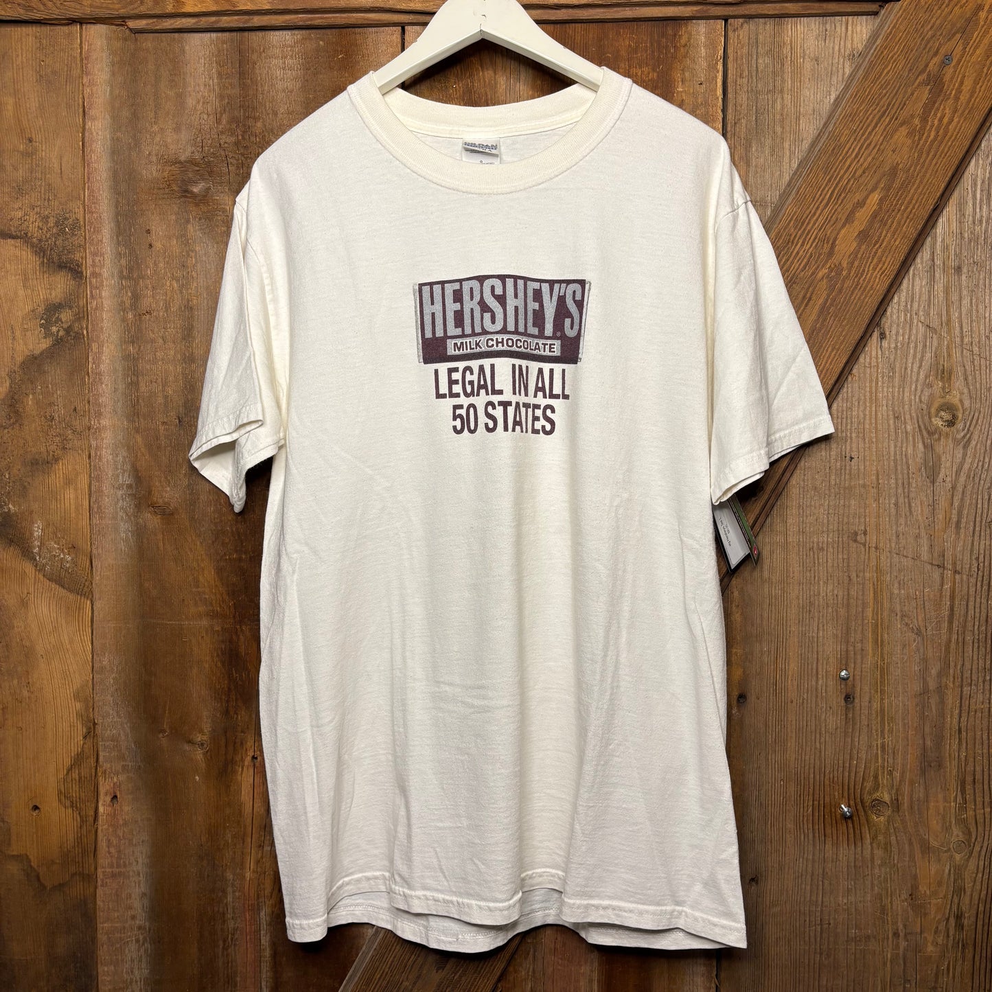 vtg Hersheys Tee L