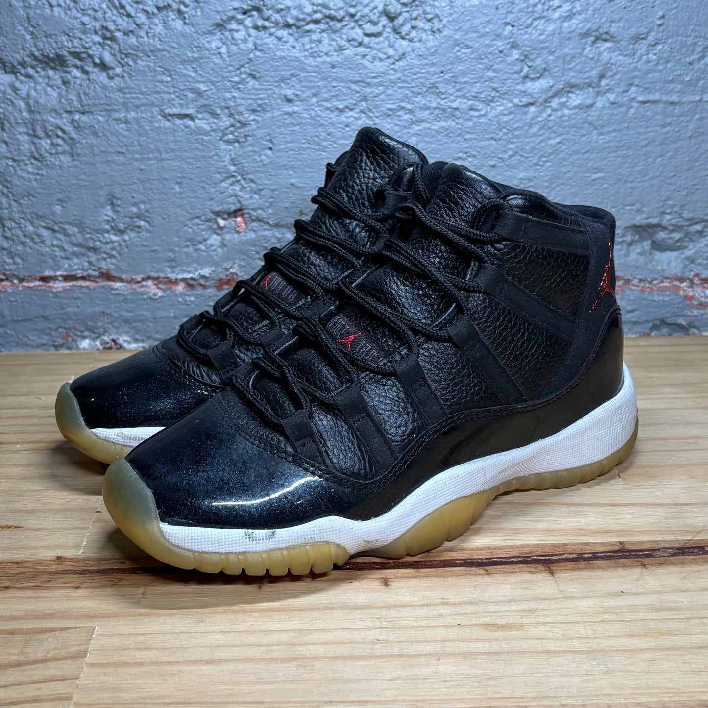 Jordan 11 72-10 Used