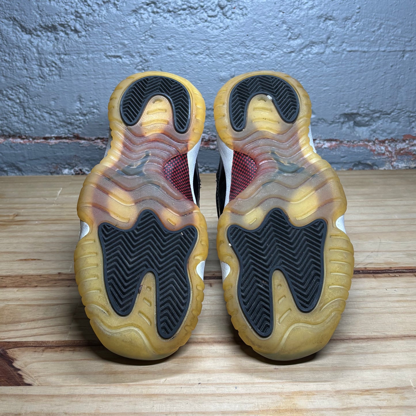 Jordan 11 72-10 Used