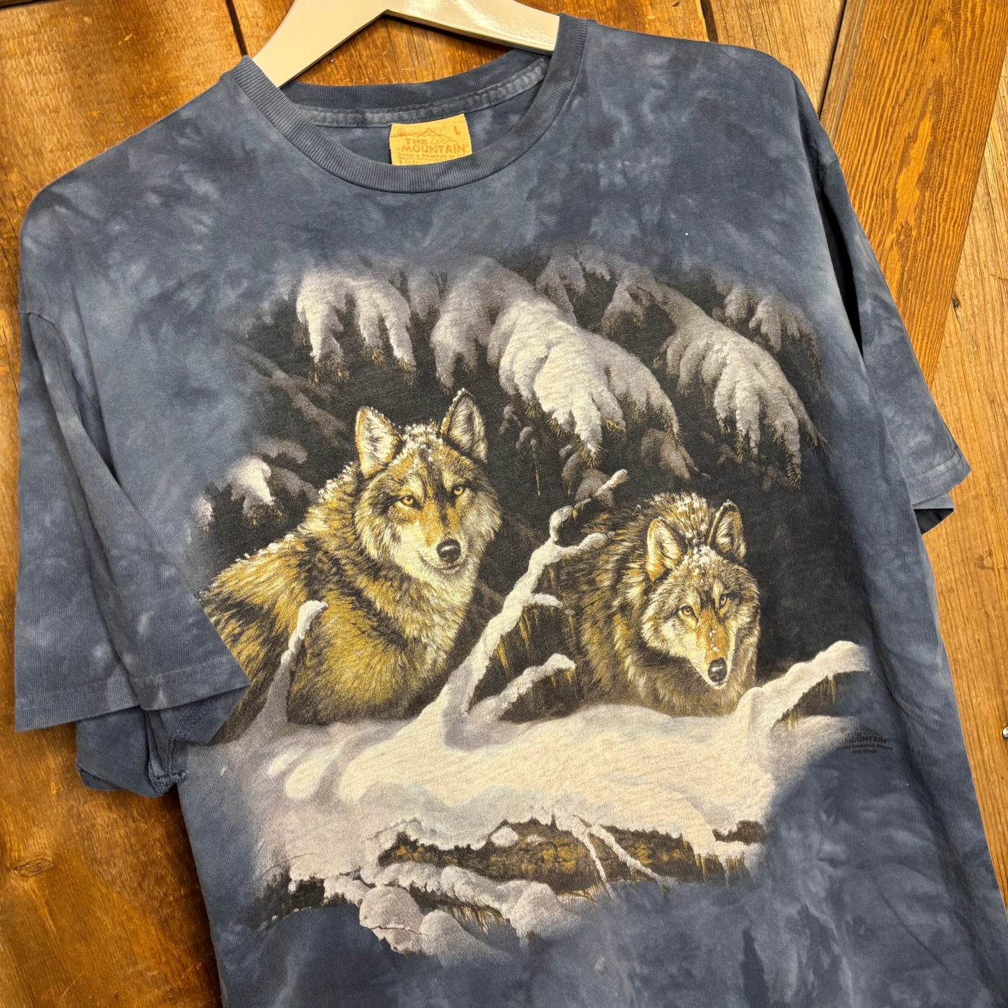 vtg The Mountain Wolves Tee