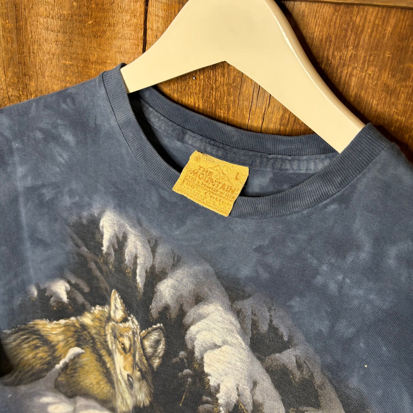 vtg The Mountain Wolves Tee