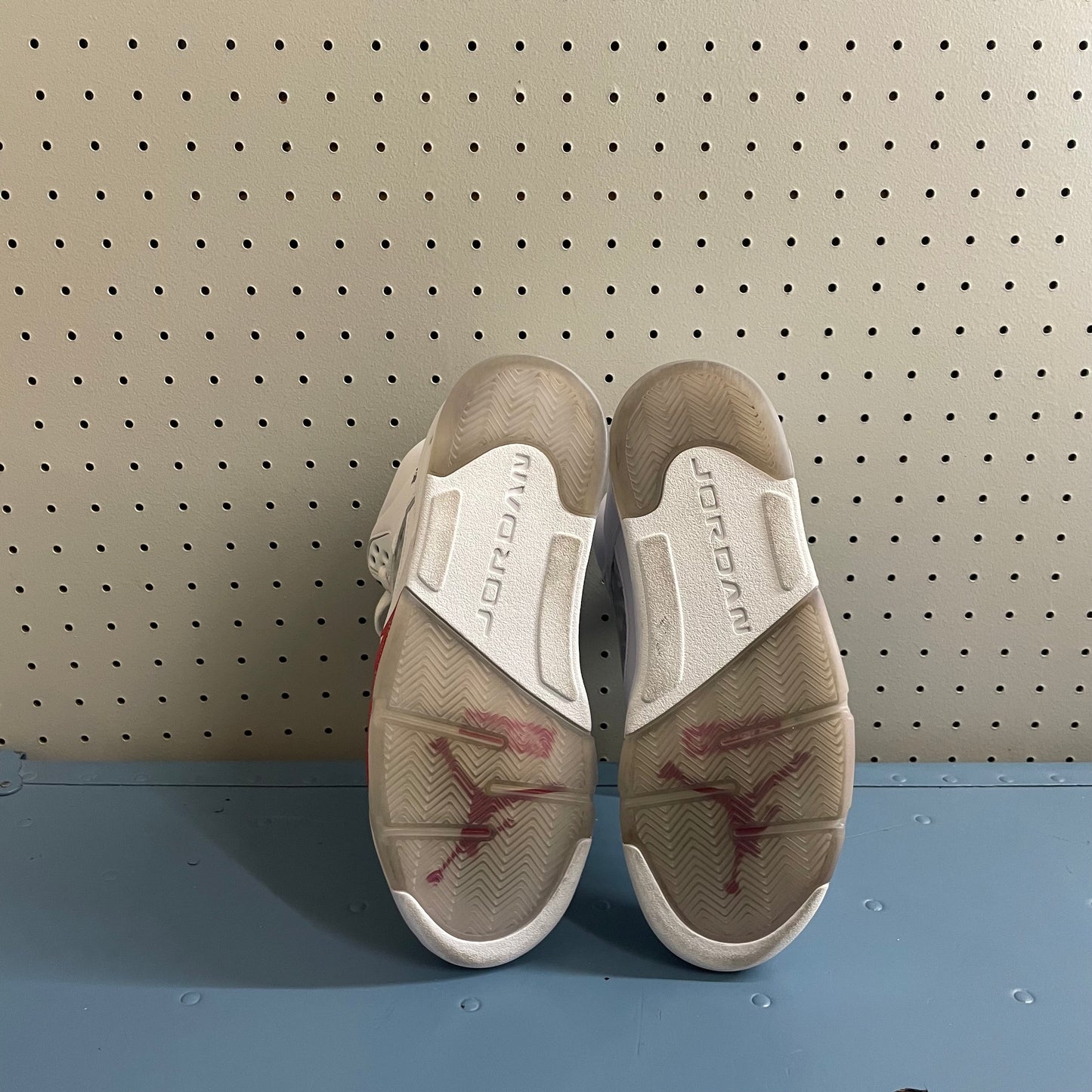 AJ5 Supreme White Sz 8.5