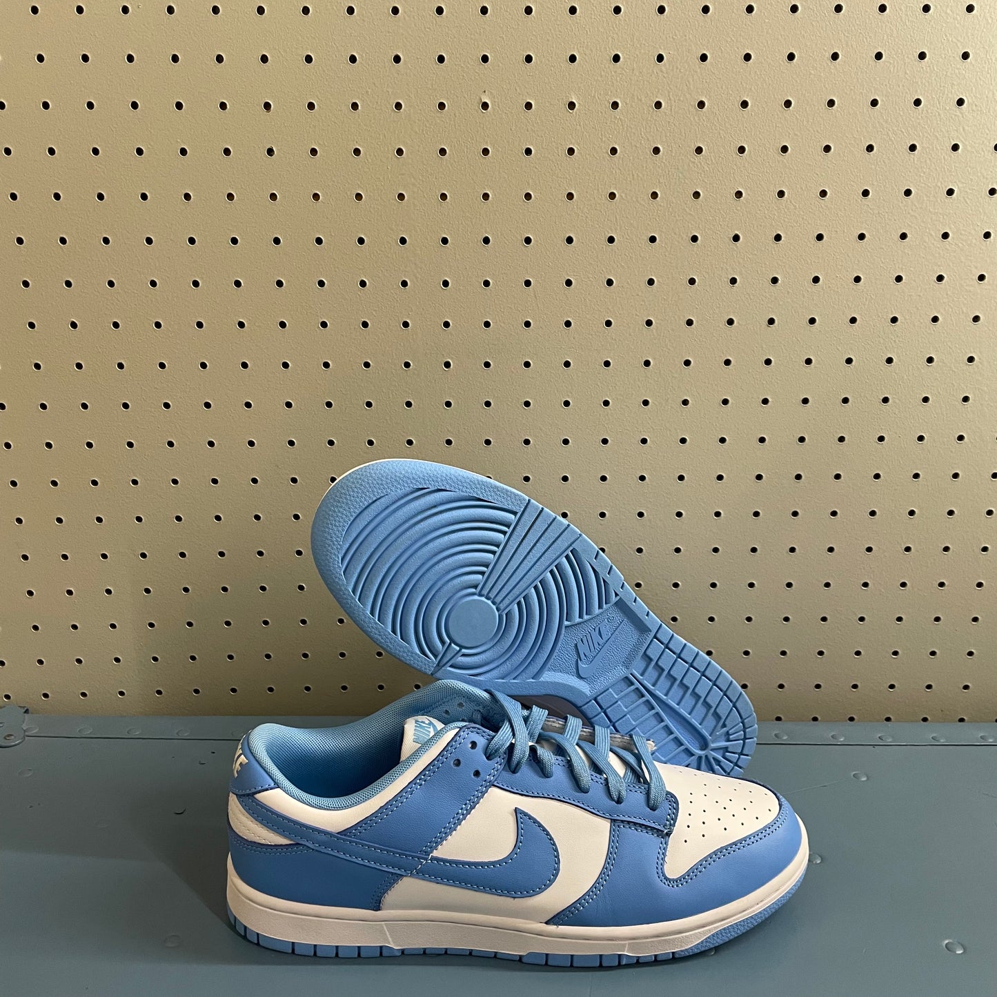 Nike Dunk UNC Sz 10