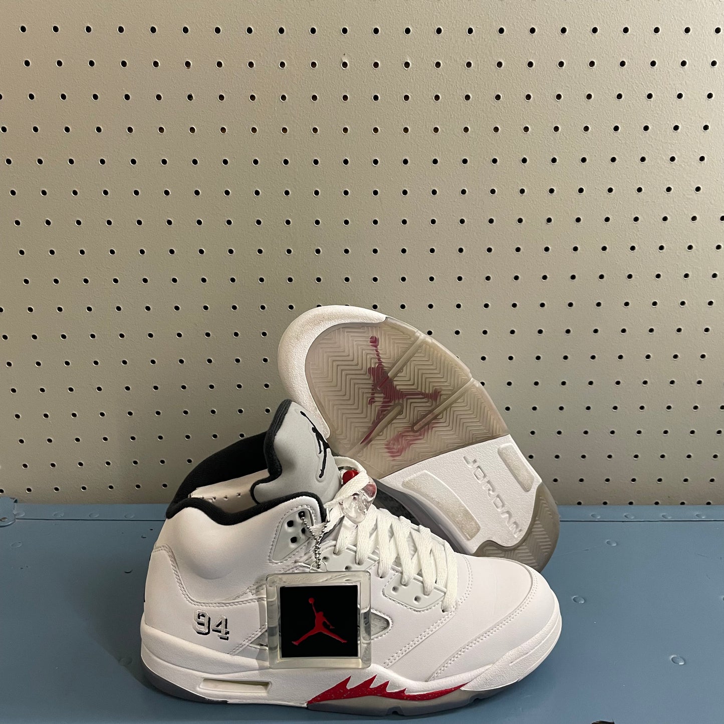 AJ5 Supreme White Sz 8.5