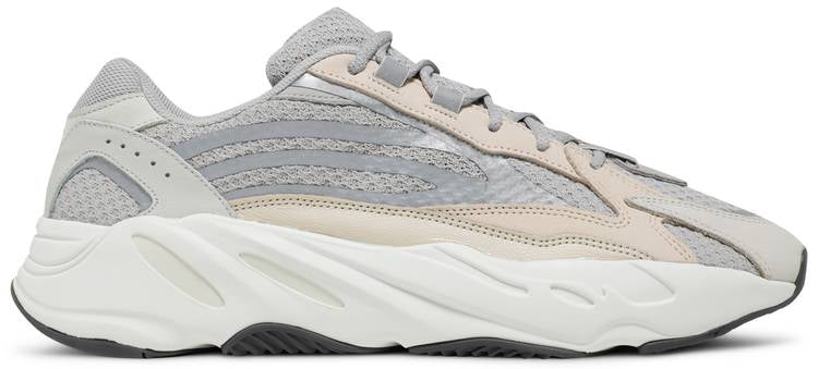 Yeezy 700 Cream Sz 11 DS